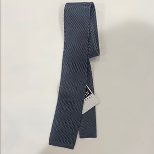 Skinny knit flat bottom tie